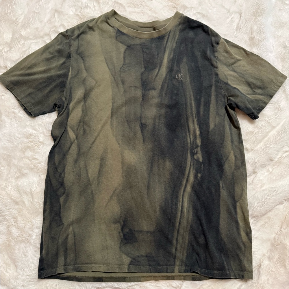 Calvin Klein Men's Green T-Shirt